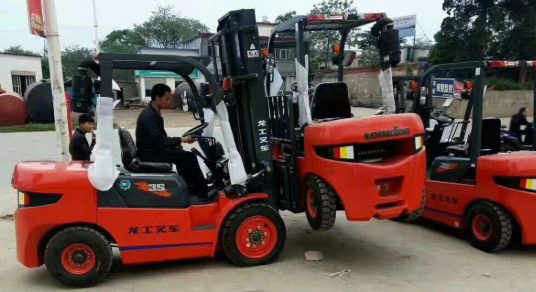 天津商业大学宝德学院叉车出租